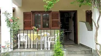 House Evristhenis 1 Apartment *