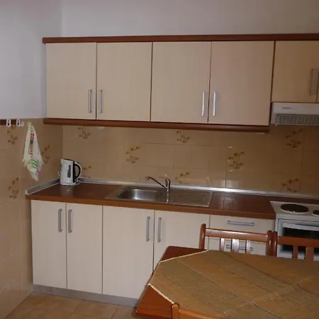 House Evristhenis 1 * Toroni